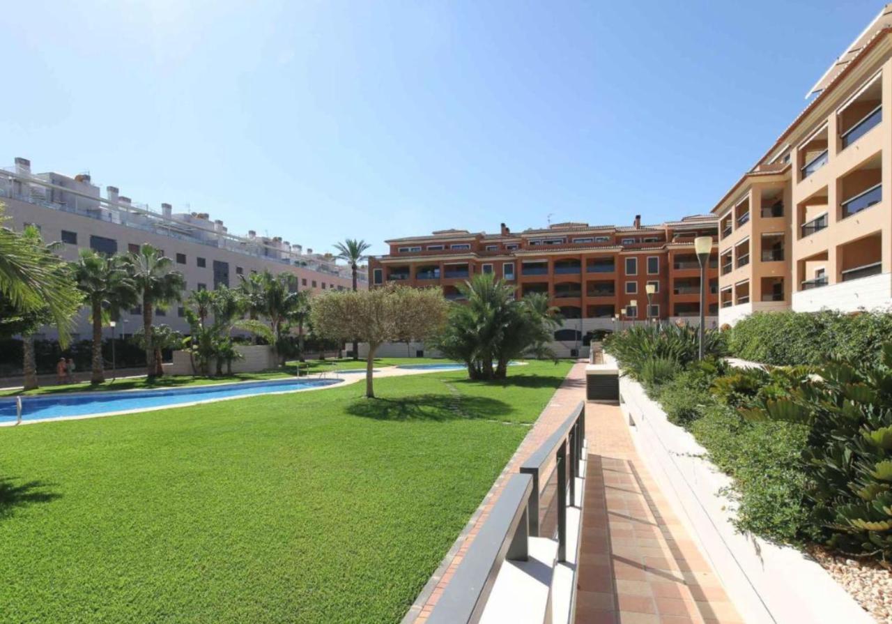 Apartamento Jardines de Las Marinas con una gran terraza Dénia Exterior foto